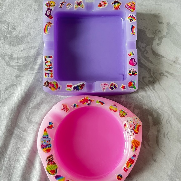 Lisa Frank Inspired Resin Ashtray - Picture 4 of 9